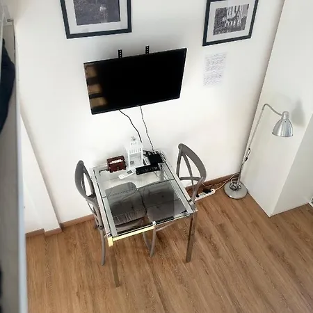 Happyhouse Apartment *