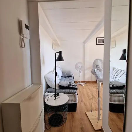 Happyhouse Apartment